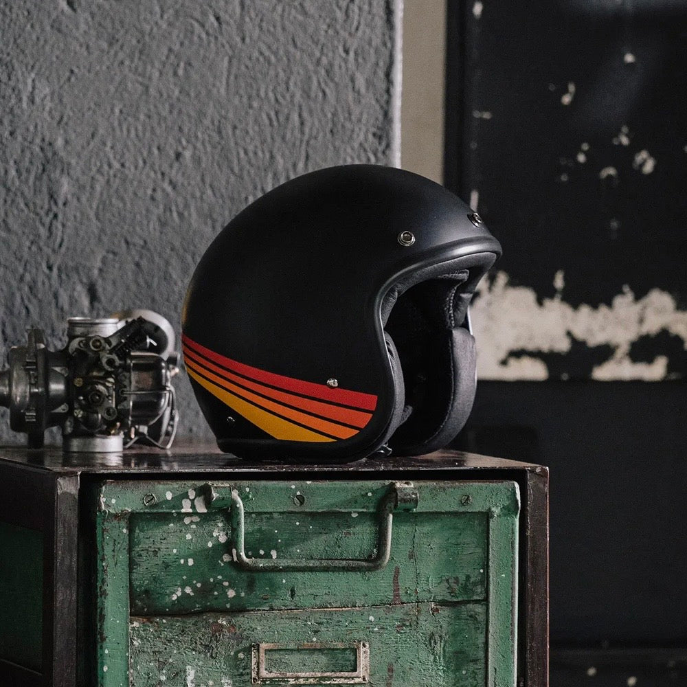 DMD ジェットヘルメット【RETROシリーズ】 ”FUOCO” 装飾品
