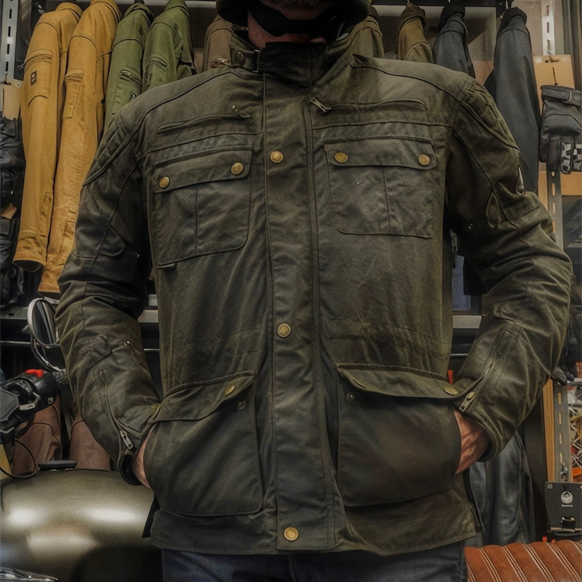 防寒最強 ワックスコットンジャケット "Yoxall II Waxed Cotton Jacket" 【オリーブ】