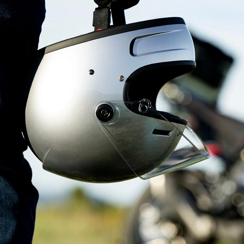 Biltwell ビルトウェル "GRINGO SV" フルフェイスヘルメット Gloss Silver【装飾品】
