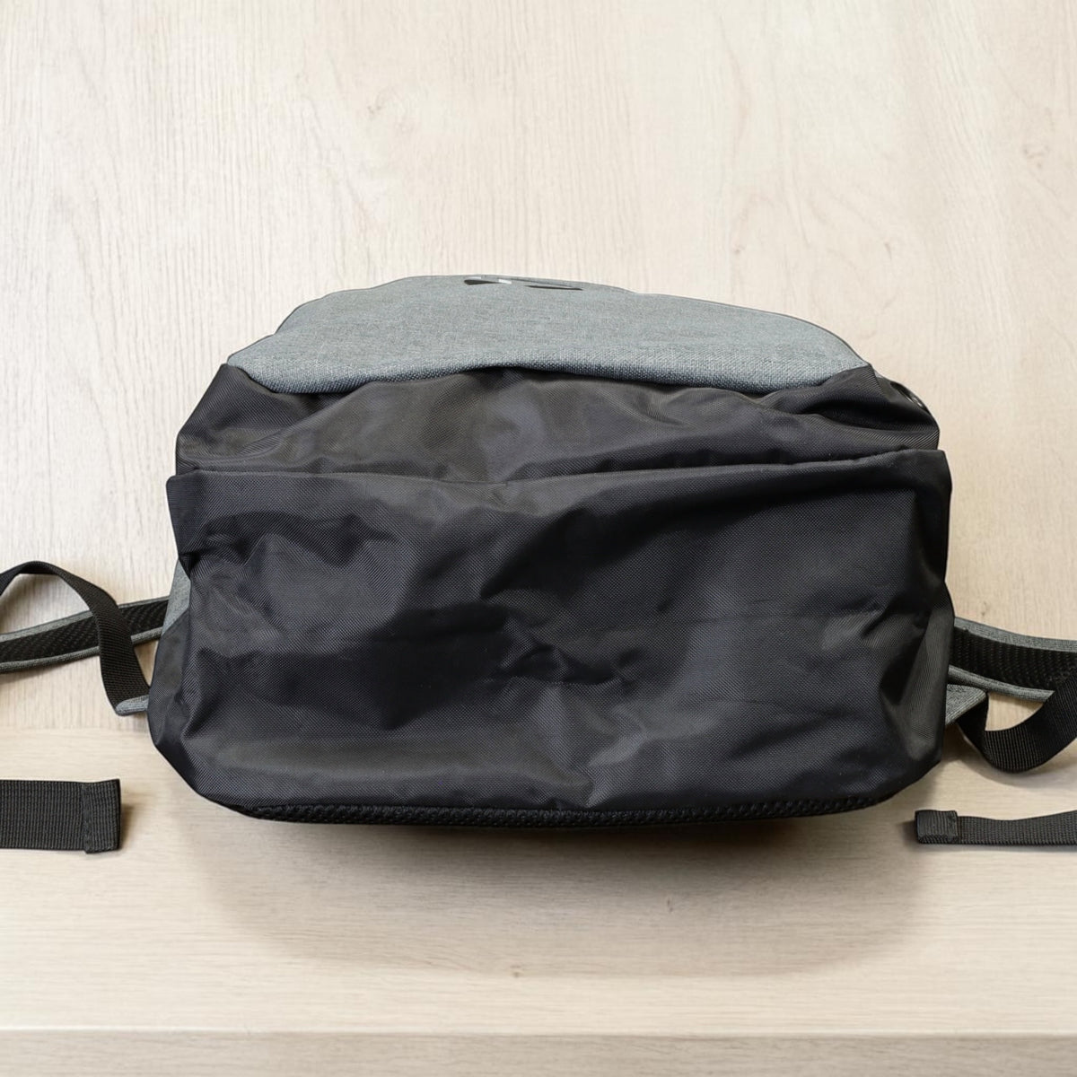 【EtheN エテン】防水バッグパック "OFFICIAL ETHEN ORGANIZER PC BACKPACK"【グレー】