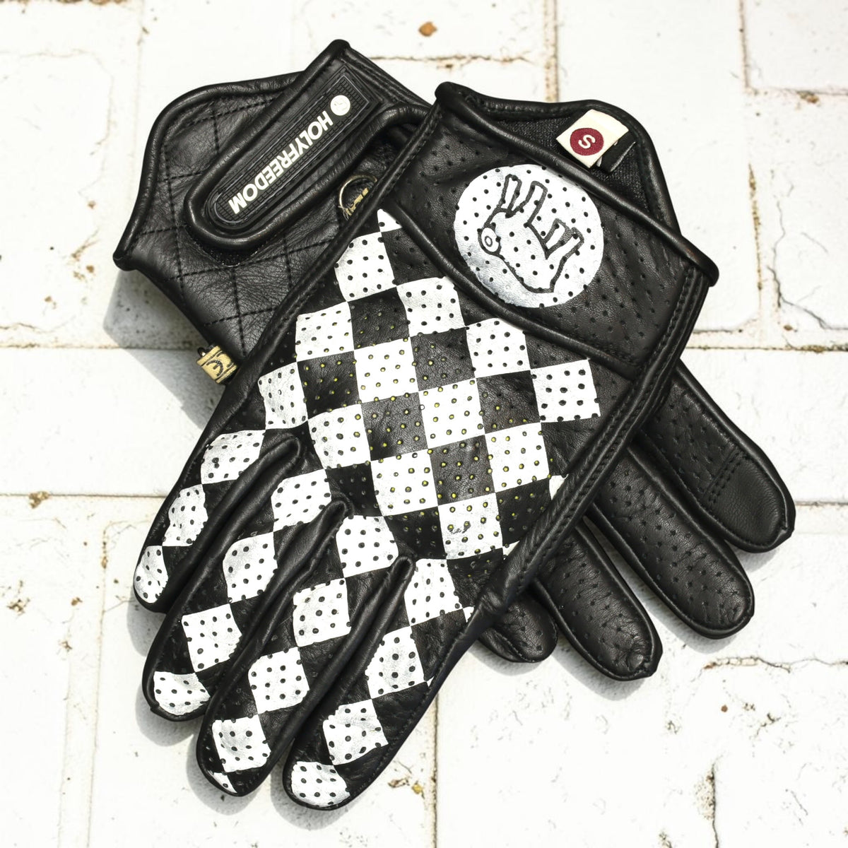 HOLYFREEDOM ホーリーフリーダム パンチングレザーグローブ "BULLIT GLOVES 2026" 【ホワイト/ブラック】