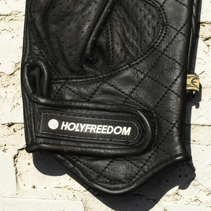 HOLYFREEDOM ホーリーフリーダム パンチングレザーグローブ "BULLIT GLOVES 2026" 【ホワイト/ブラック】