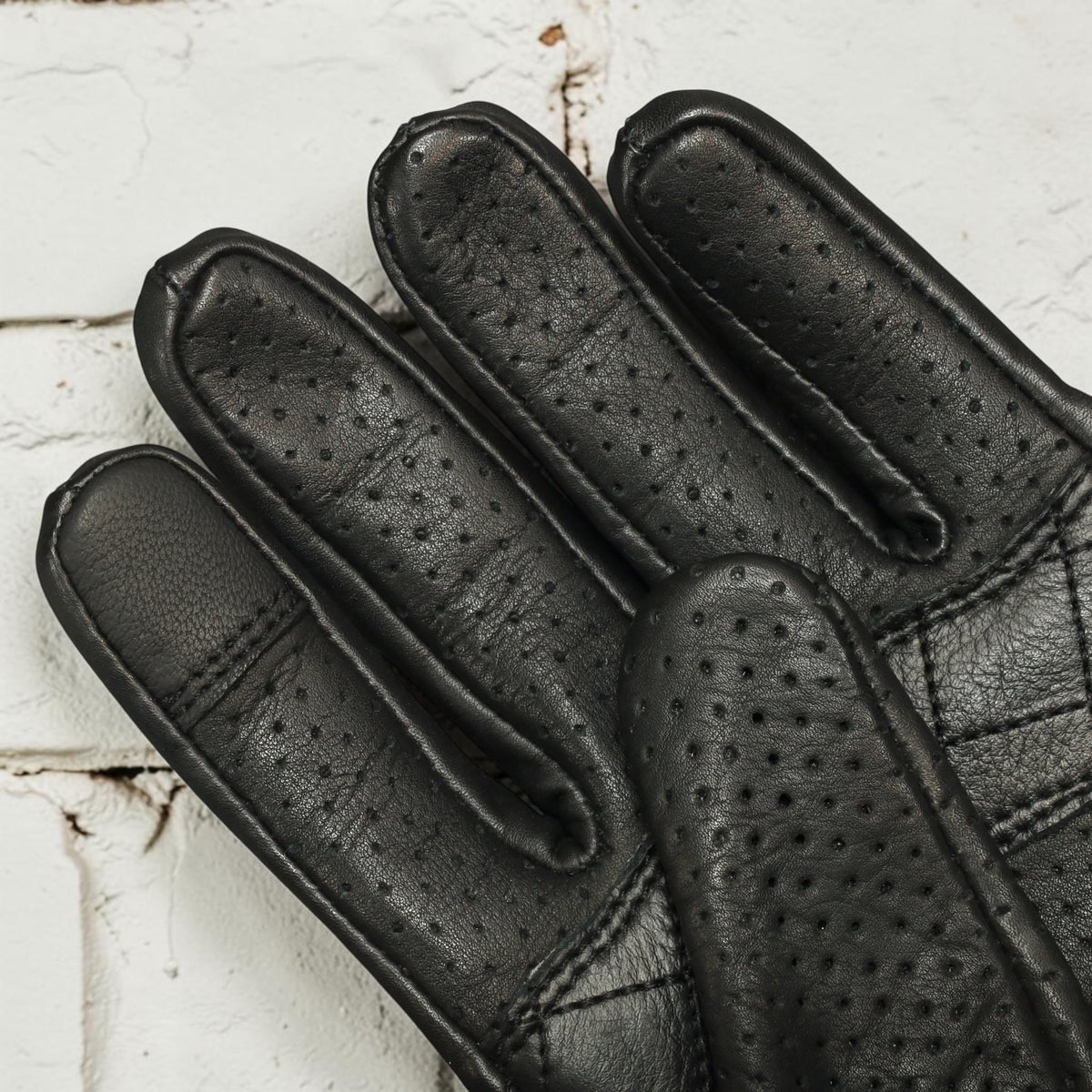 HOLYFREEDOM ホーリーフリーダム パンチングレザーグローブ "BULLIT GREY GLOVES 2026" 【グレー/ブラック】