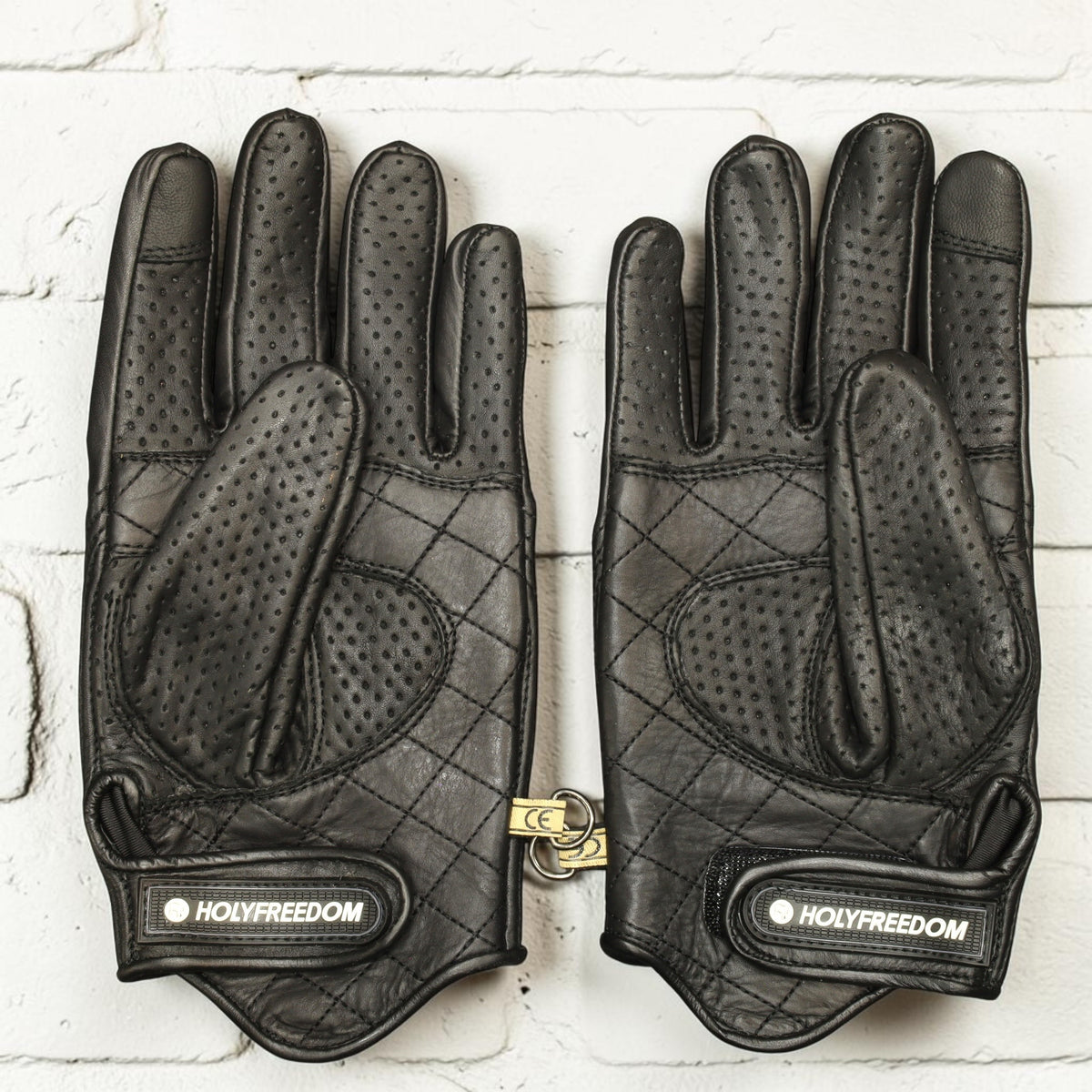 HOLYFREEDOM ホーリーフリーダム パンチングレザーグローブ "BULLIT YELLOW GLOVES 2026" 【イエロー/ブラック】