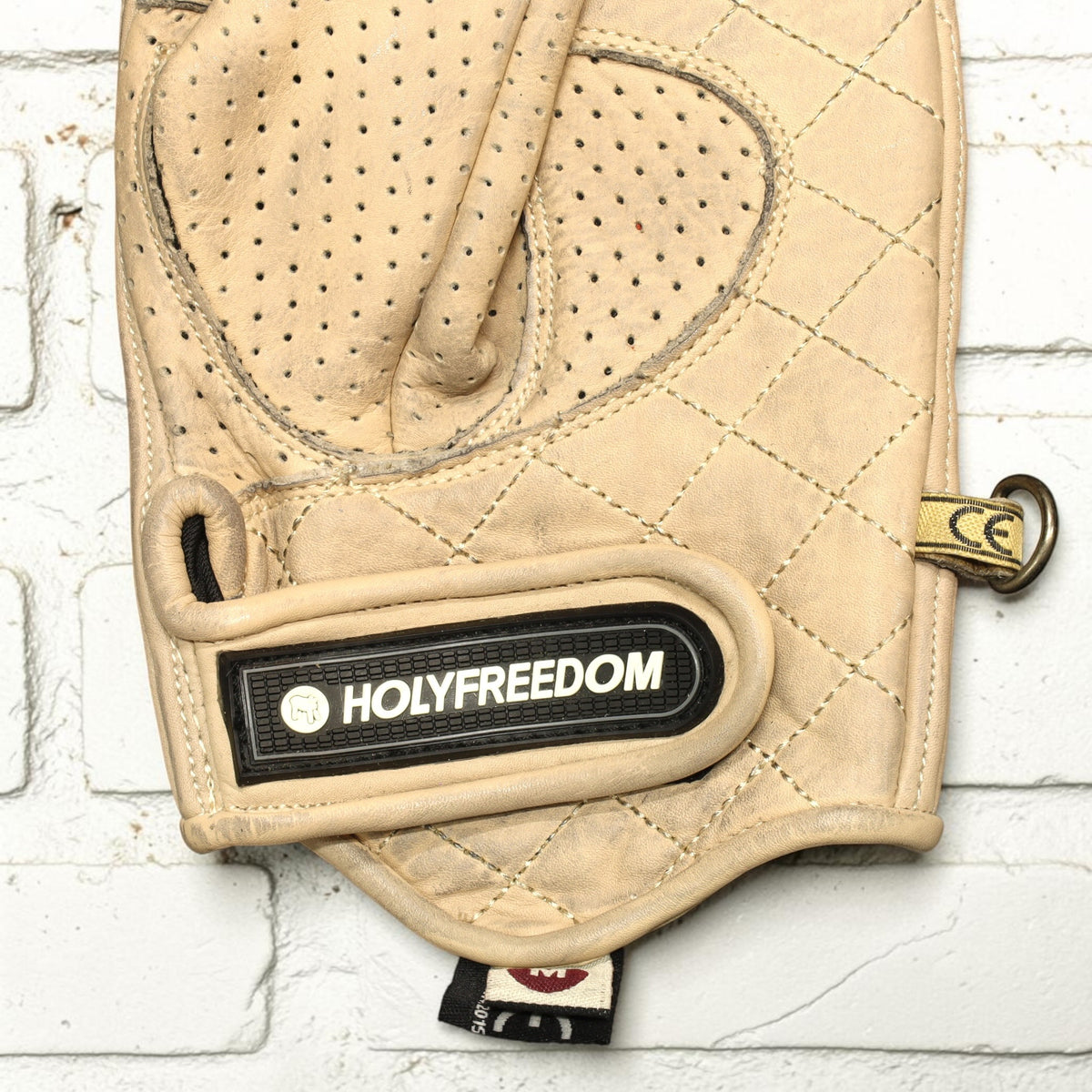 HOLYFREEDOM ホーリーフリーダム パンチングレザーグローブ "BULLIT WORKER GLOVES" 【ベージュ/ブラック】