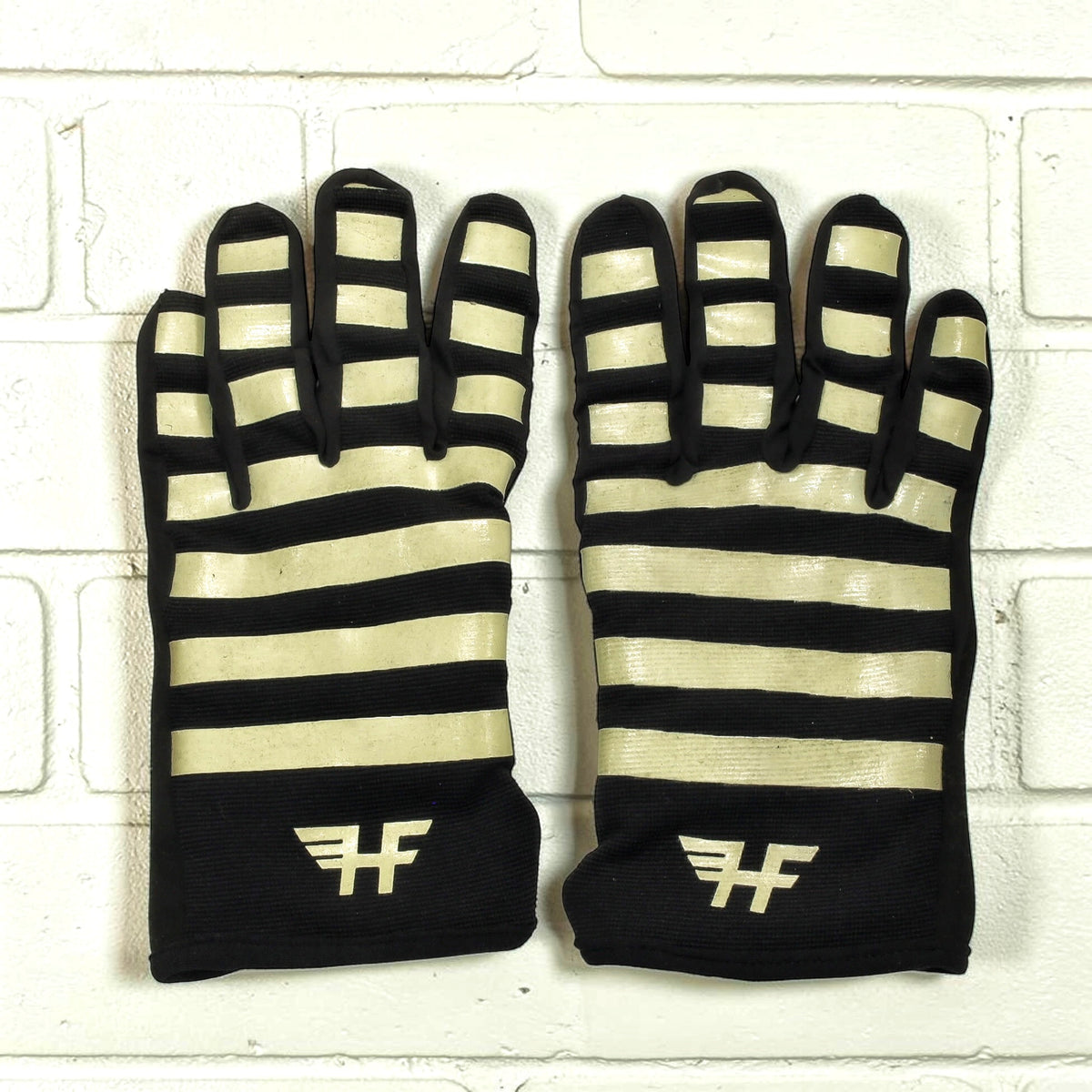 HolyFreedom ホーリーフリーダム テキスタイルグローブ ボーダー ブラック/オフホワイト 【ST.QUENTIN LIGHT GLOVES】