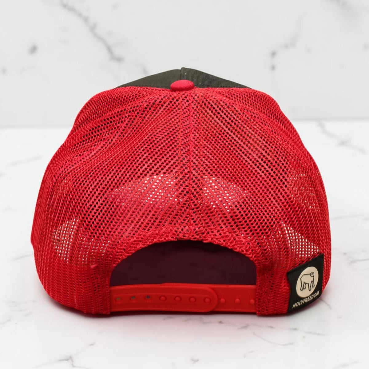 HOLYFREEDOM （ホーリーフリーダム）メッシュキャップ "HELMET CAP" ブラック/レッド