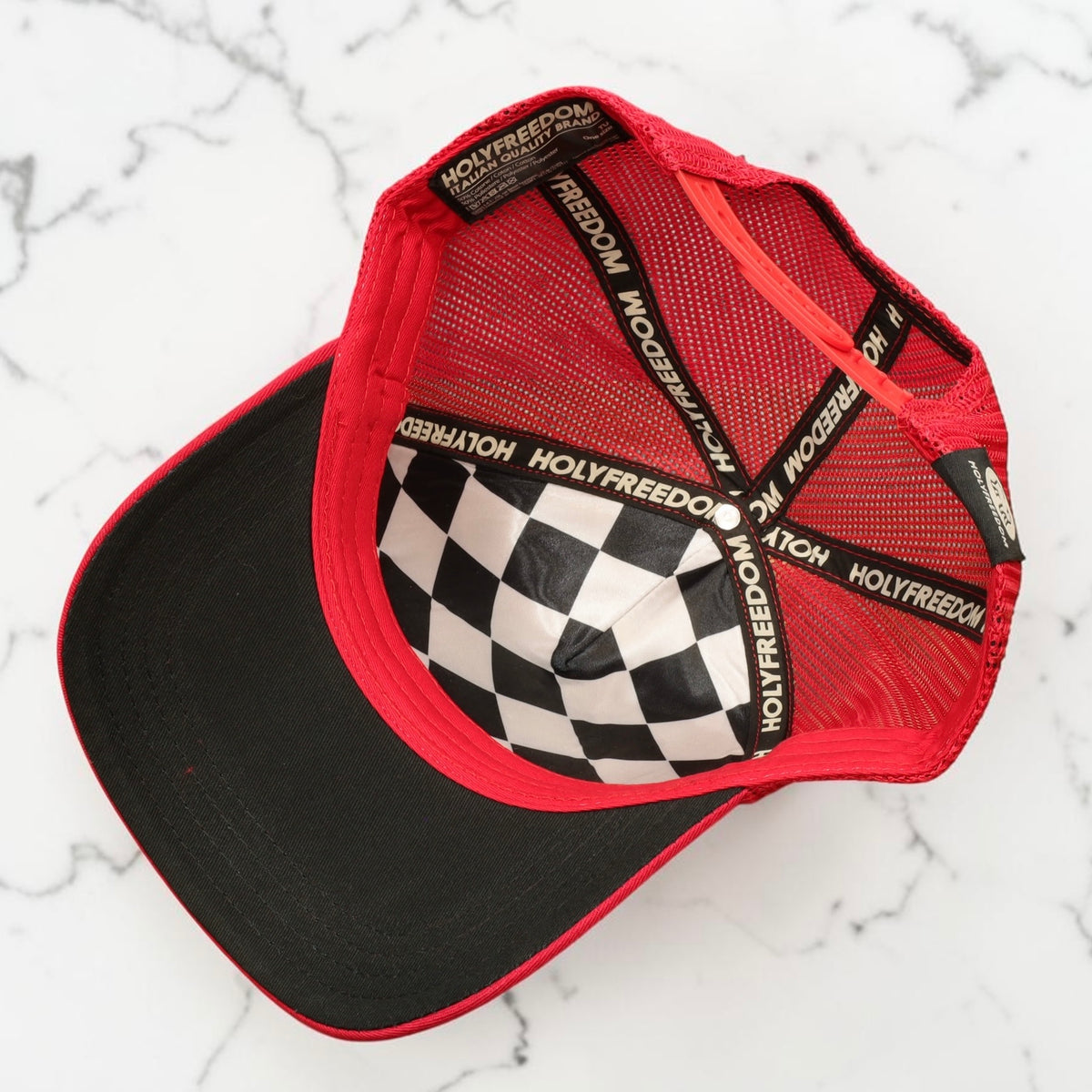 HOLYFREEDOM （ホーリーフリーダム）メッシュキャップ "HELMET CAP" ブラック/レッド