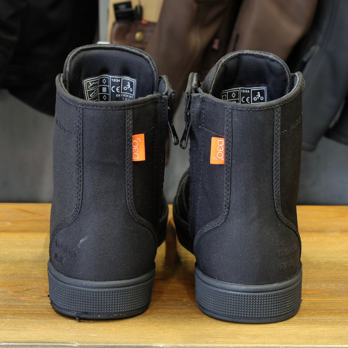 MERLIN マーリン ライディングシューズ "Knots Canvas D3O Boot" 【ブラック】