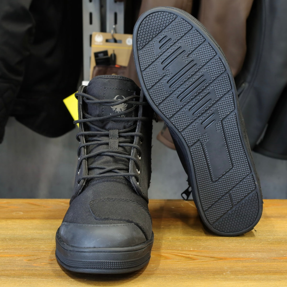 MERLIN マーリン ライディングシューズ "Knots Canvas D3O Boot" 【ブラック】