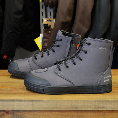 MERLIN マーリン ライディングシューズ "Knots Canvas D3O Boot" 【グレー】