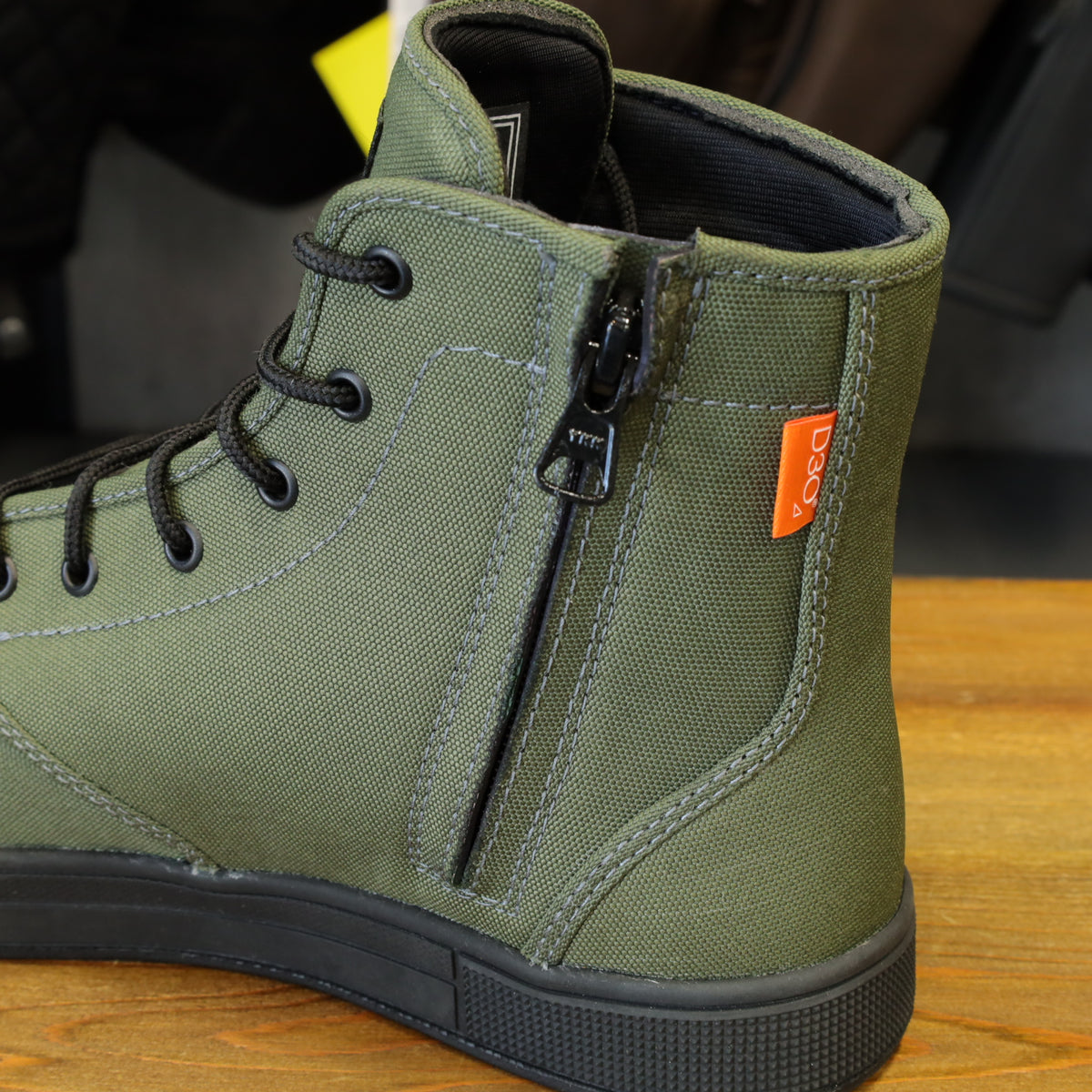 MERLIN マーリン ライディングシューズ "Knots Canvas D3O Boot" 【オリーブ】