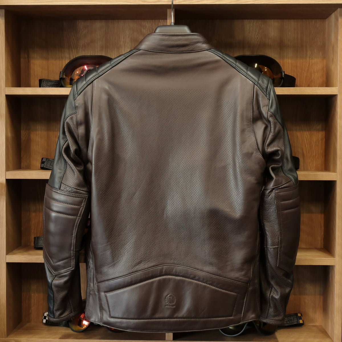 レザージャケット "Chase II D3O Perforated Jacket"【ブラウン/ブラック】