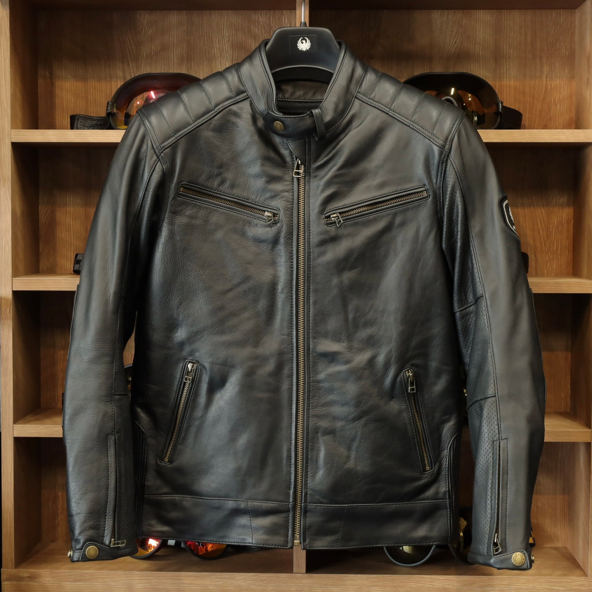 レザージャケット  "Chase II D3O Perforated Jacket"【ブラック】