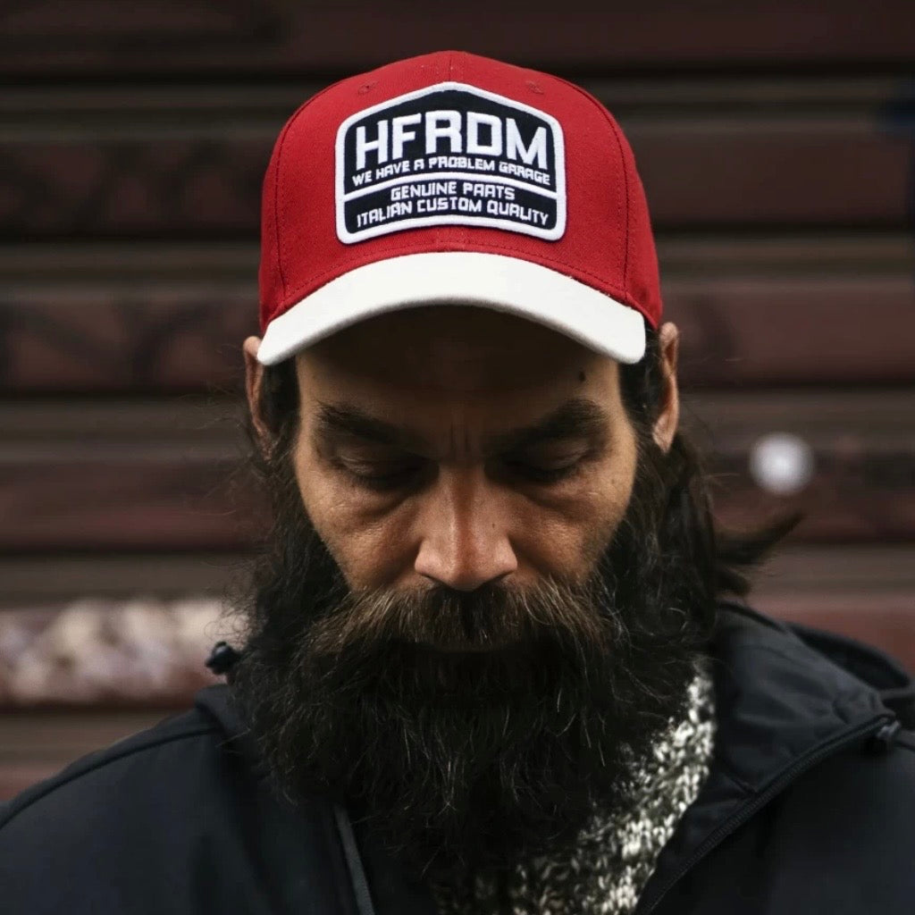 HOLYFREEDOM （ホーリーフリーダム）メッシュキャップ "HFRDM CAP" レッド/オフホワイト
