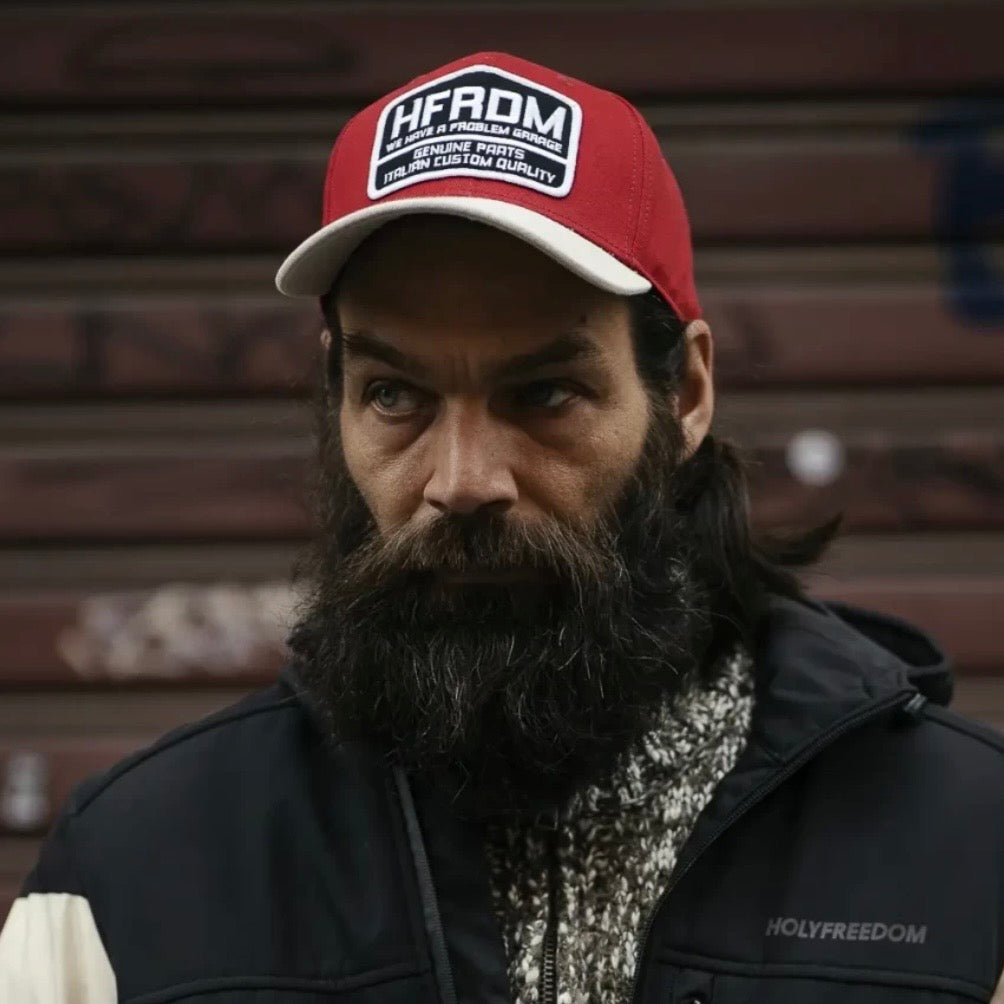 HOLYFREEDOM （ホーリーフリーダム）メッシュキャップ "HFRDM CAP" レッド/オフホワイト