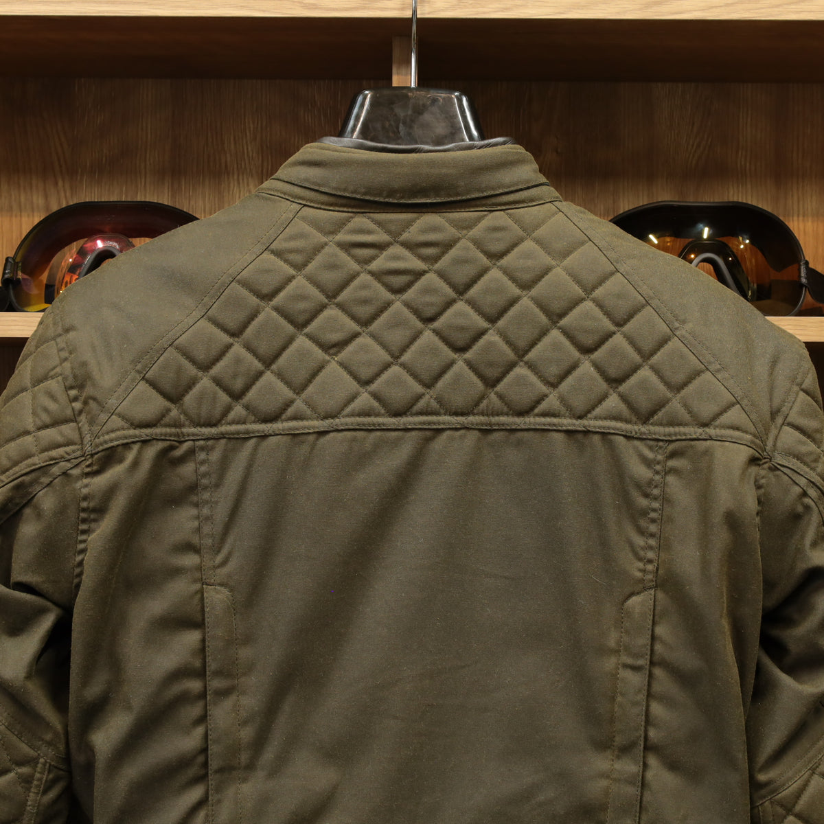 ワックスコットンジャケット 【オリーブ】 "Edale II D3O Jacket"