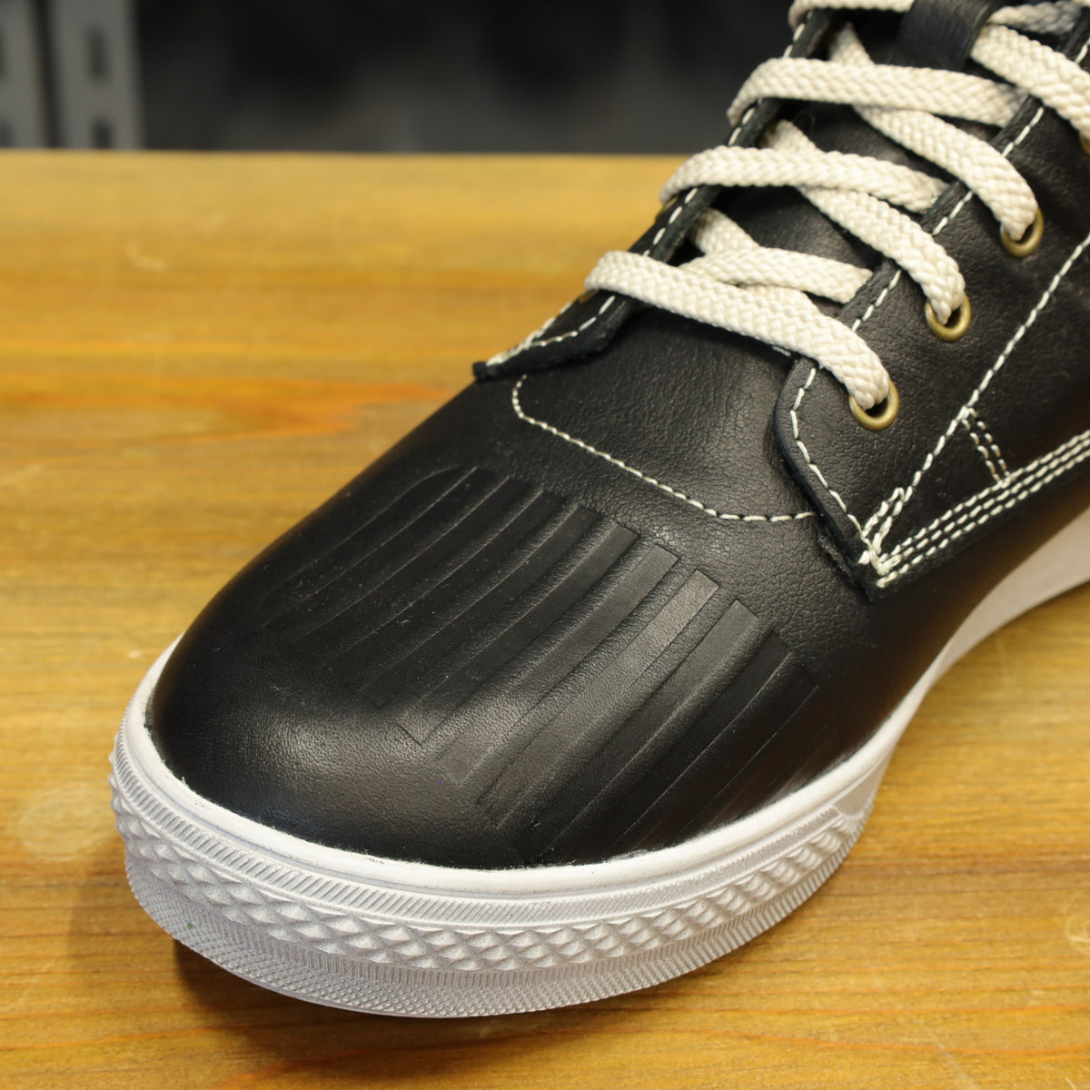 MERLIN マーリン レザーライディングスニーカー 【ブラック】 ”Stretton D3O Heritage Trainer"