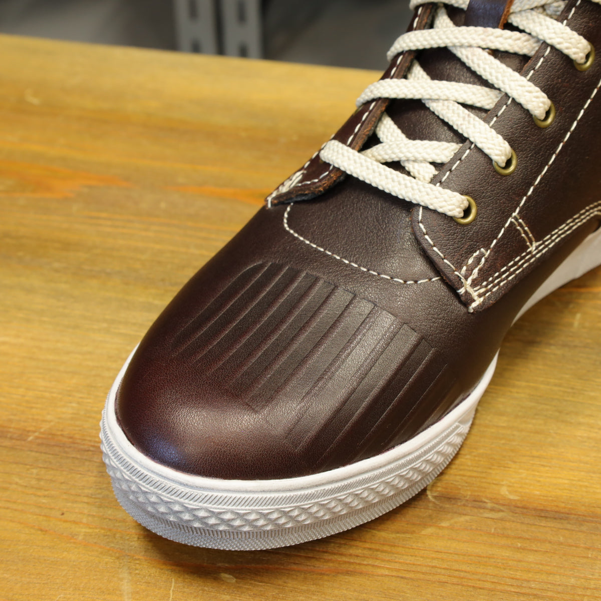 マーリン レザーライディングスニーカー 【ブラウン】 ”Stretton D3O Heritage Trainer"