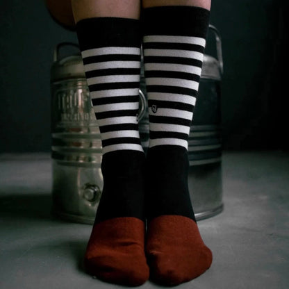 HOLYFREEDOM（ホーリーフリーダム）メンズ ソックス "ST. QUENTIN SOX" 【ホワイト/ブラック】