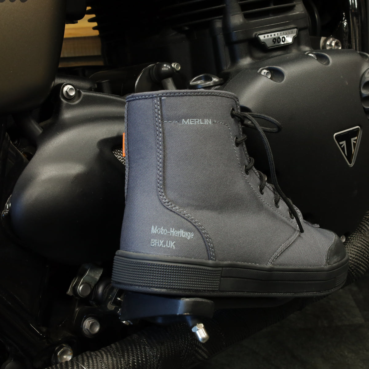 MERLIN マーリン ライディングシューズ "Knots Canvas D3O Boot" 【グレー】