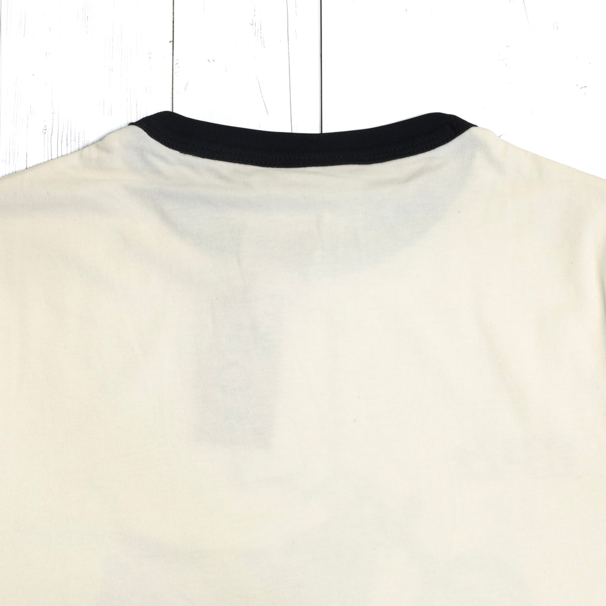 13 1/2 （サーティー アンド ア ハーフ）半袖Tシャツ "Calfolnia Company" 【ホワイト】