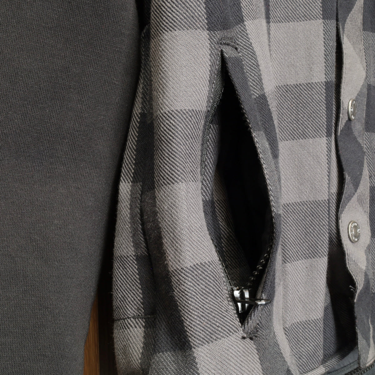 MERLIN （マーリン） ライディングシャツジャケット "DEADWOOD FLANNEL HOODY" 【ブラック/グレー】