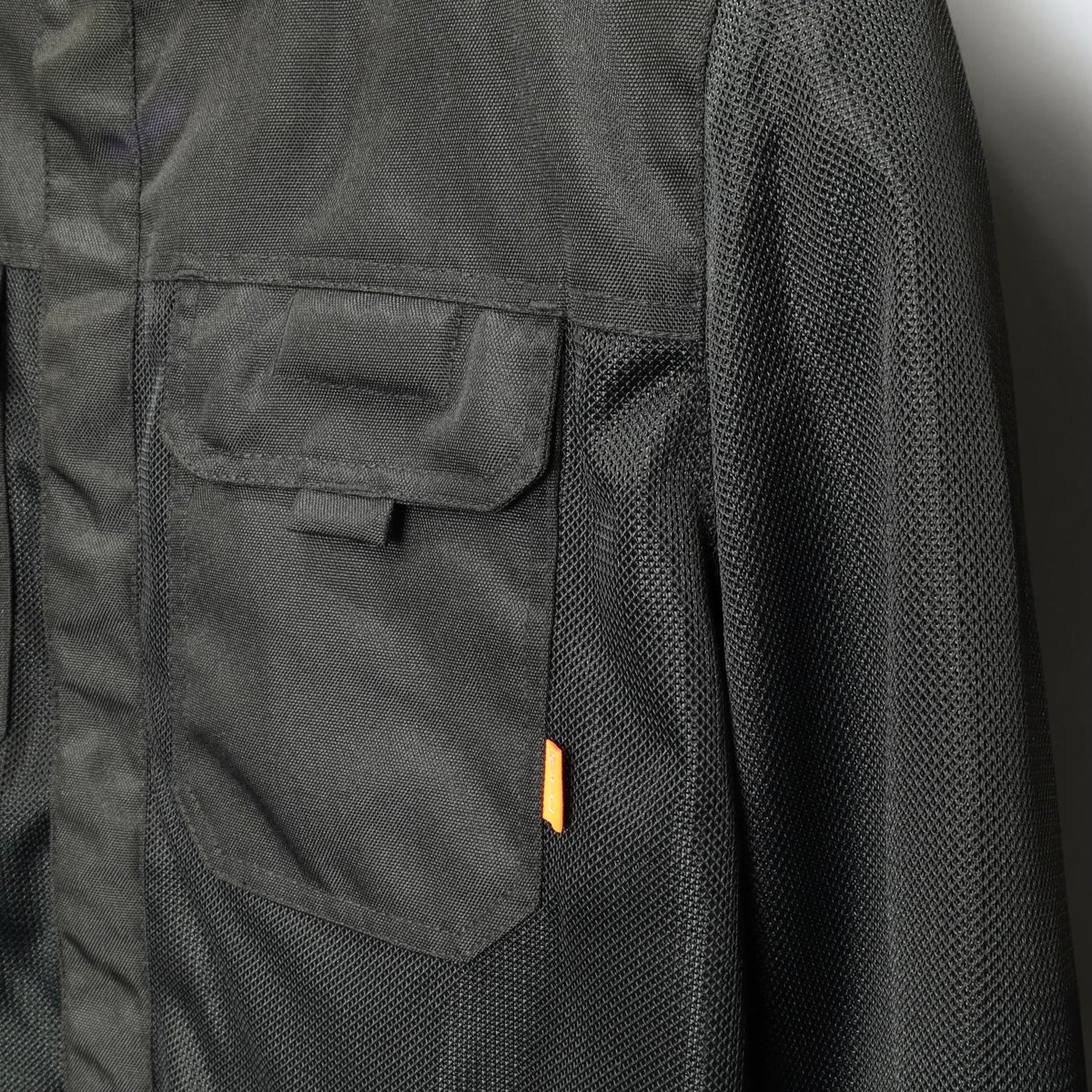 MERLIN（マーリン）メッシュジャケット "AERO MESH D3O RIDING SHIRT" 【ブラック】