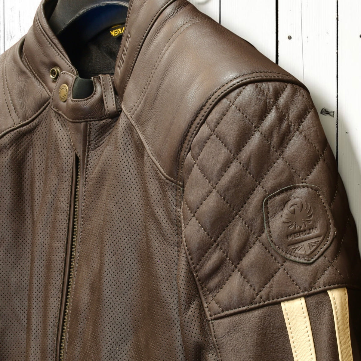 MERLIN （マーリン） パンチングレザーレザージャケット 　"ICON D3O LEATHER JACKET" 【ブラウン/クリーム】