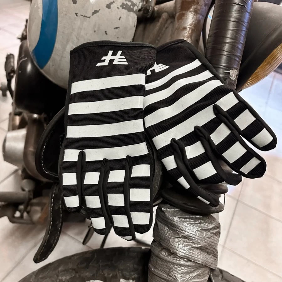 HolyFreedom ホーリーフリーダム テキスタイルグローブ ボーダー ブラック/オフホワイト 【ST.QUENTIN LIGHT GLOVES】