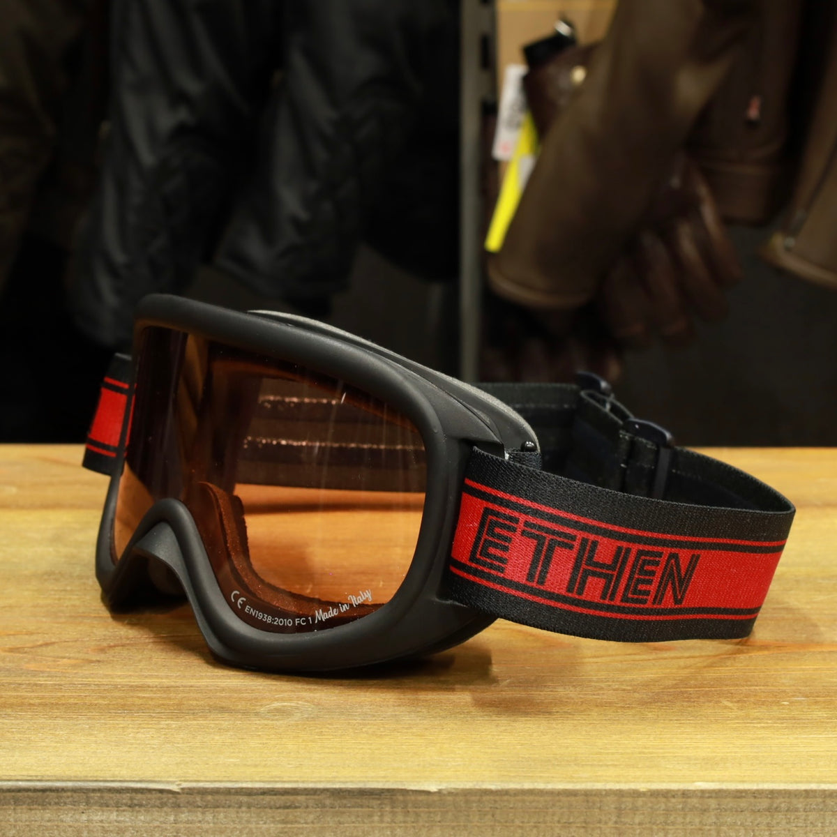EtheN エテン ゴーグル ボバー "BOBBER 24" 【レッド】調光
