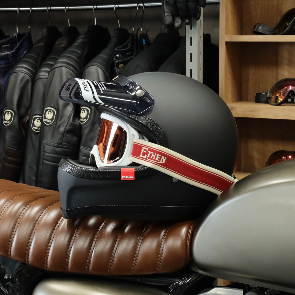 EtheN エテン ゴーグル ボバー "BOBBER 23" 【レッド】調光