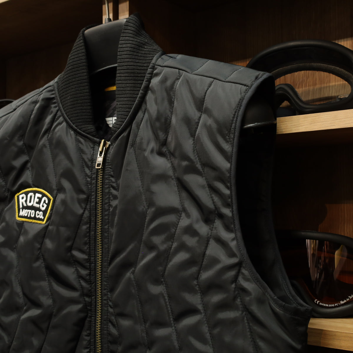 Roeg ローグ 中綿キルティング バイカーベスト "Victor vest"
