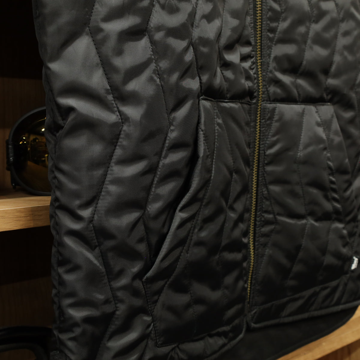 Roeg ローグ 中綿キルティング バイカーベスト "Victor vest"