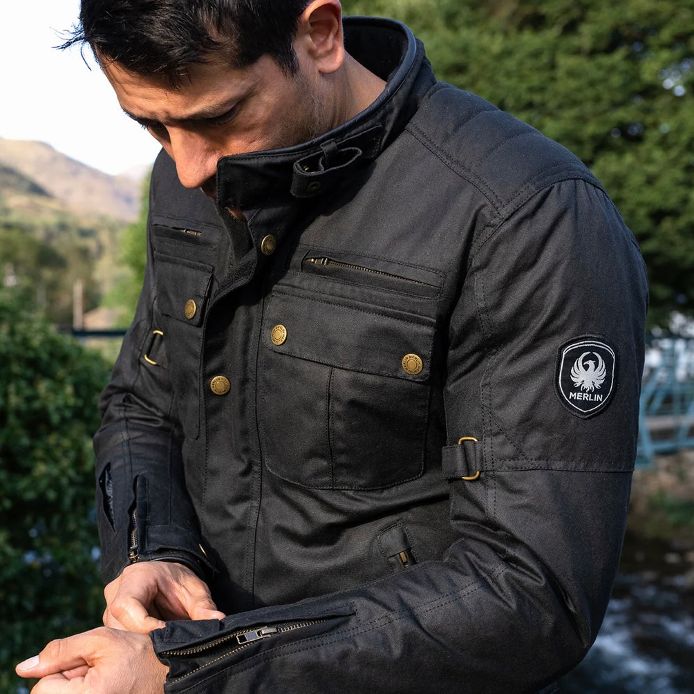 防寒最強 ワックスコットンジャケット "Barton II Waxed Cotton Jacket" 【ブラック】