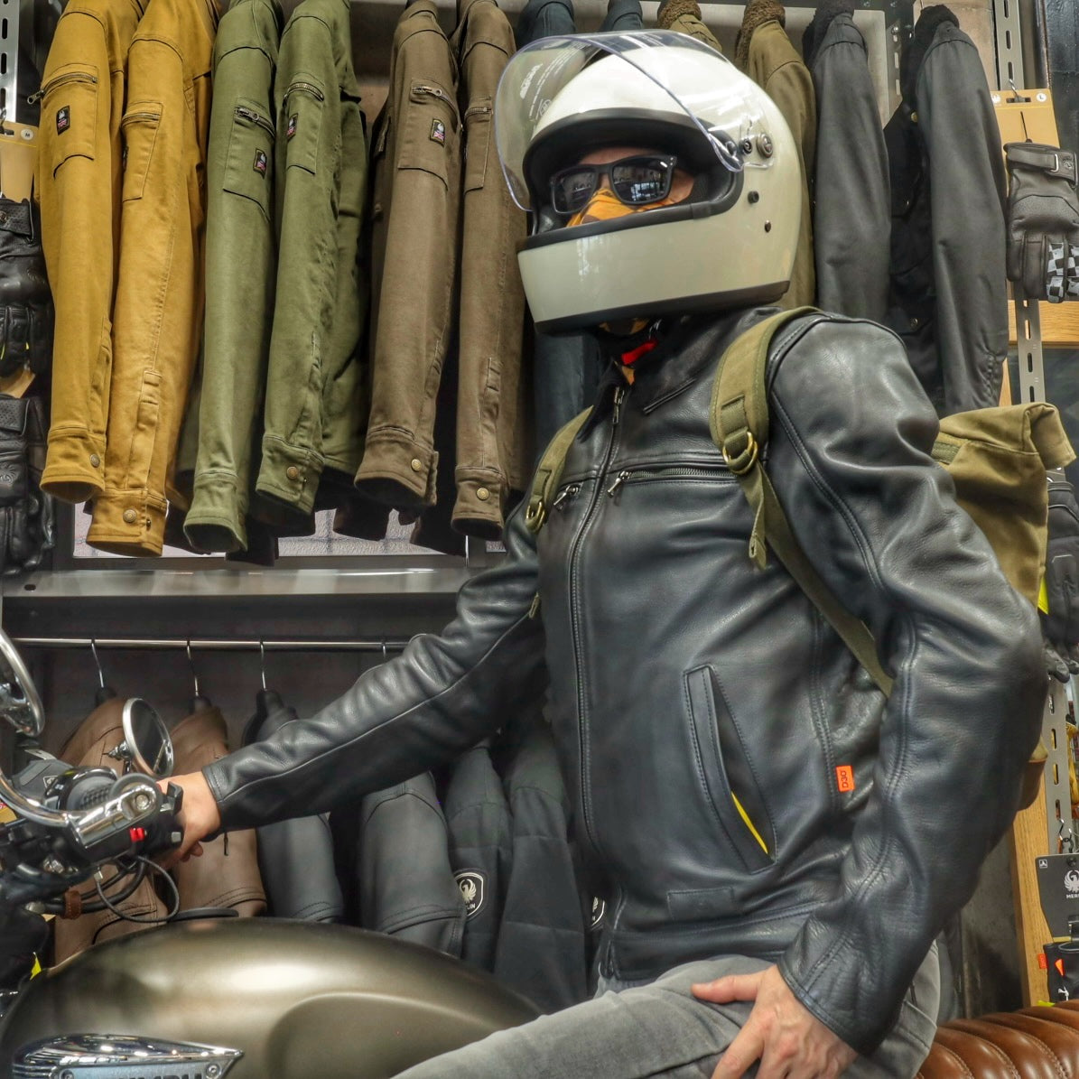 レザージャケット "Kingsbury D3O AAA Leather Jacket" 【ブラック】