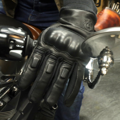 秋冬向け 防水レザーグローブ "Nelson D3O Hydro Glove" 【ブラック】