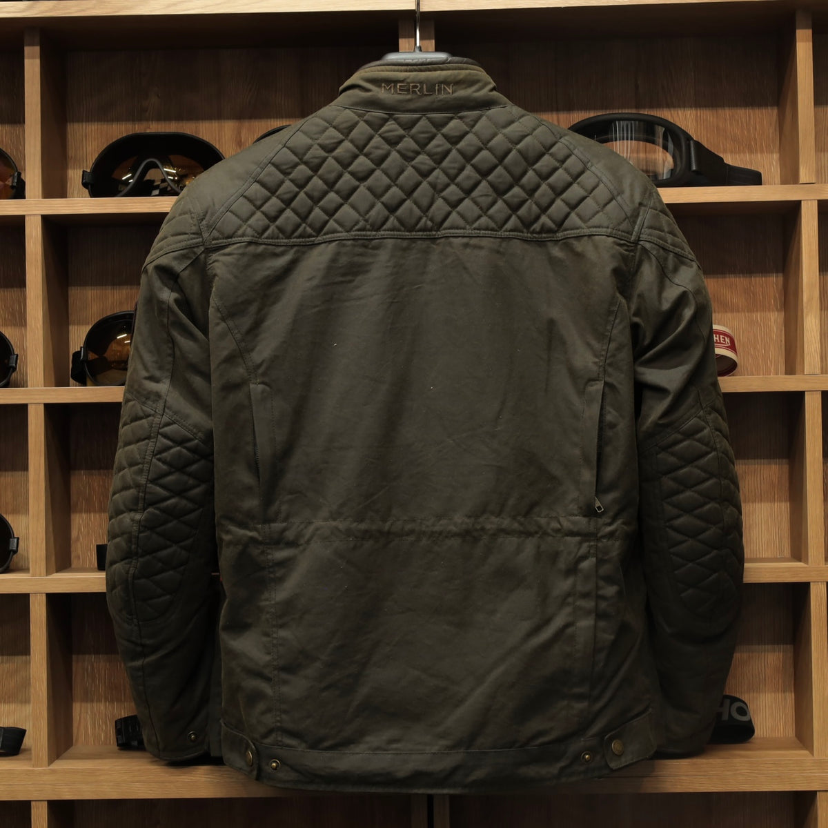 防寒最強 ワックスコットンジャケット "Yoxall II Waxed Cotton Jacket" 【オリーブ】