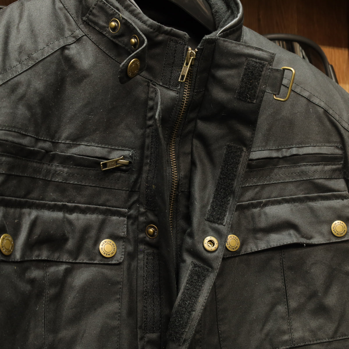 防寒最強 ワックスコットンジャケット "Yoxall II Waxed Cotton Jacket" 【ブラック】