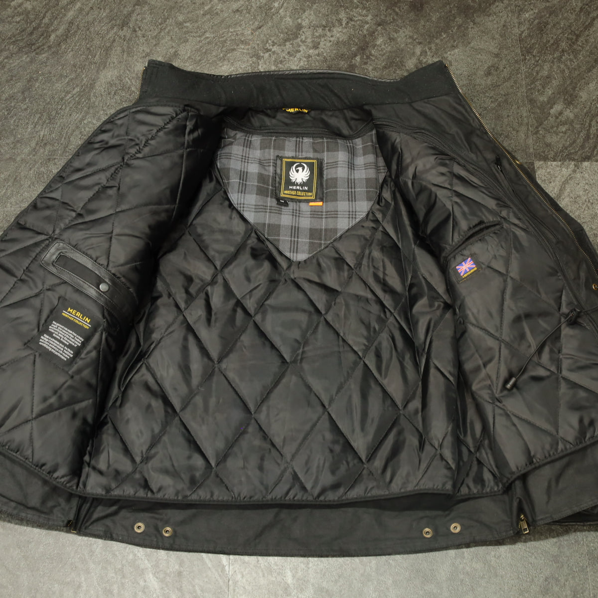 防寒最強 ワックスコットンジャケット "Yoxall II Waxed Cotton Jacket" 【ブラック】