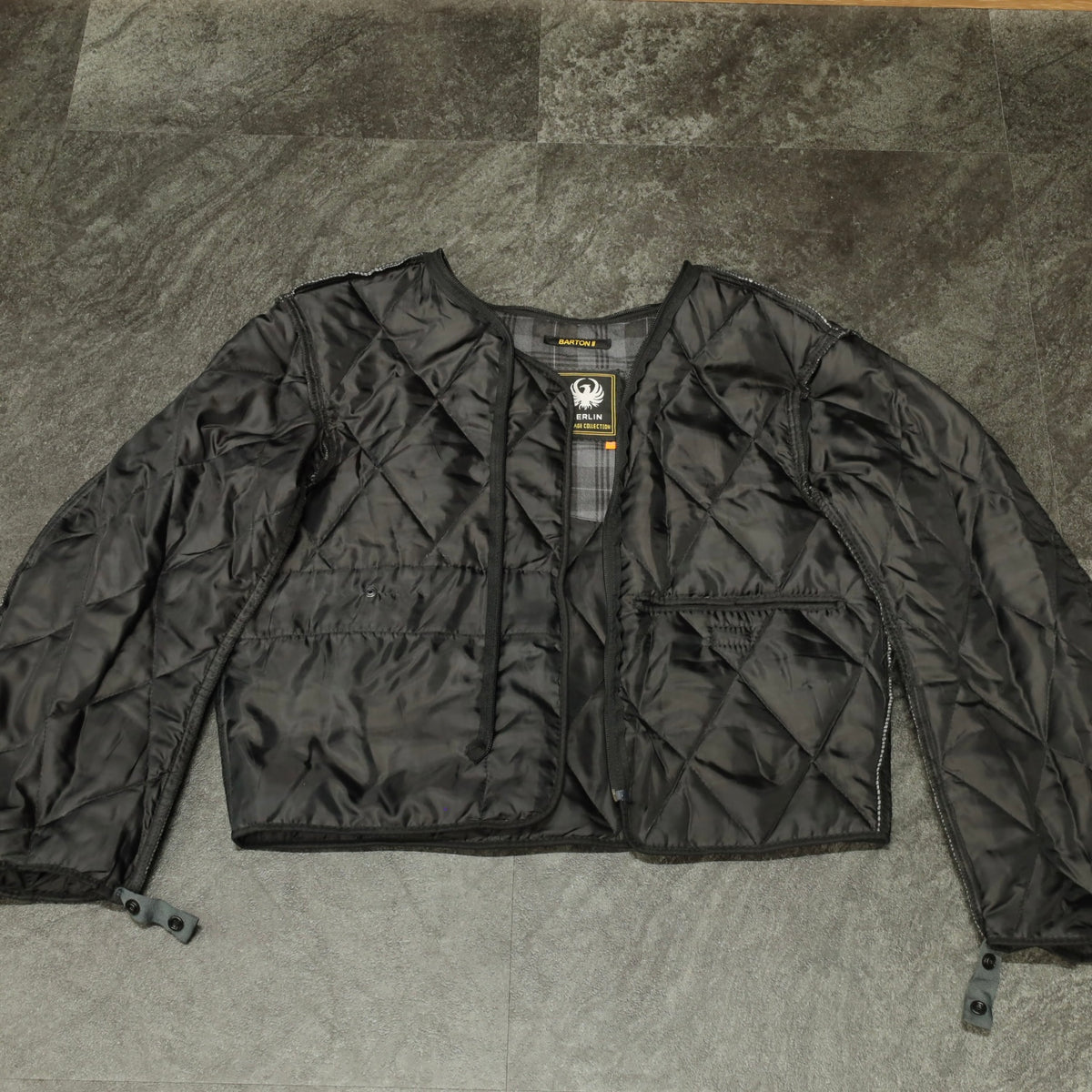 防寒最強 ワックスコットンジャケット "Barton II Waxed Cotton Jacket" 【ブラック】