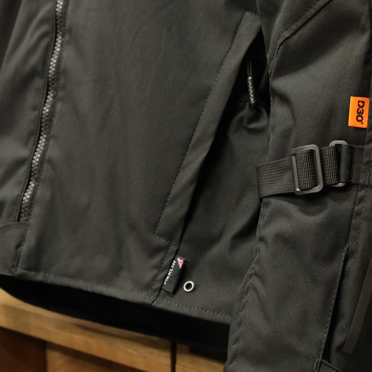 MERLIN マーリン 防水 オールシーズン ライディングジャケット "Taos Waterproof D3O Jacket" 【ブラック】