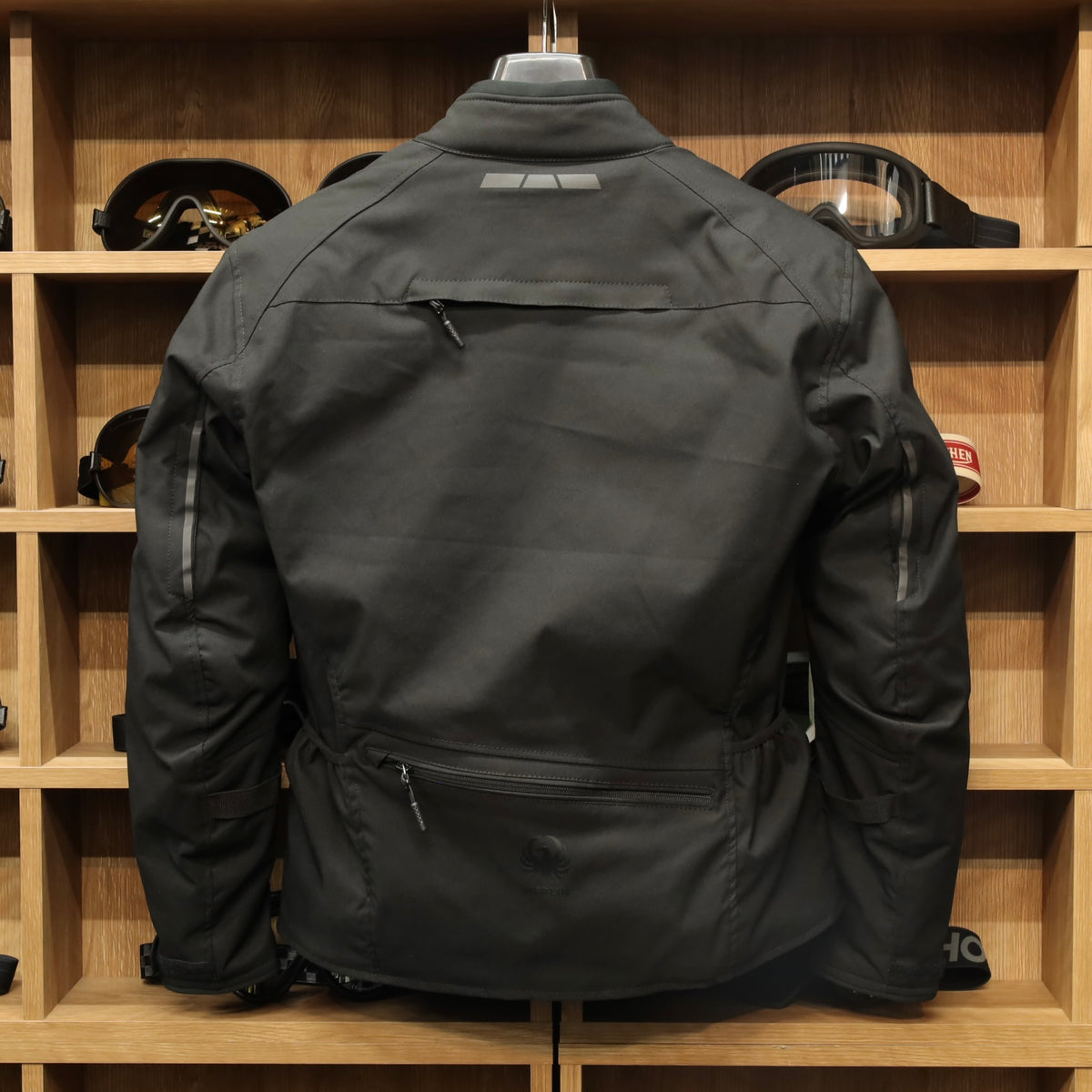 MERLIN マーリン 防水 オールシーズン ライディングジャケット "Taos Waterproof D3O Jacket" 【ブラック】