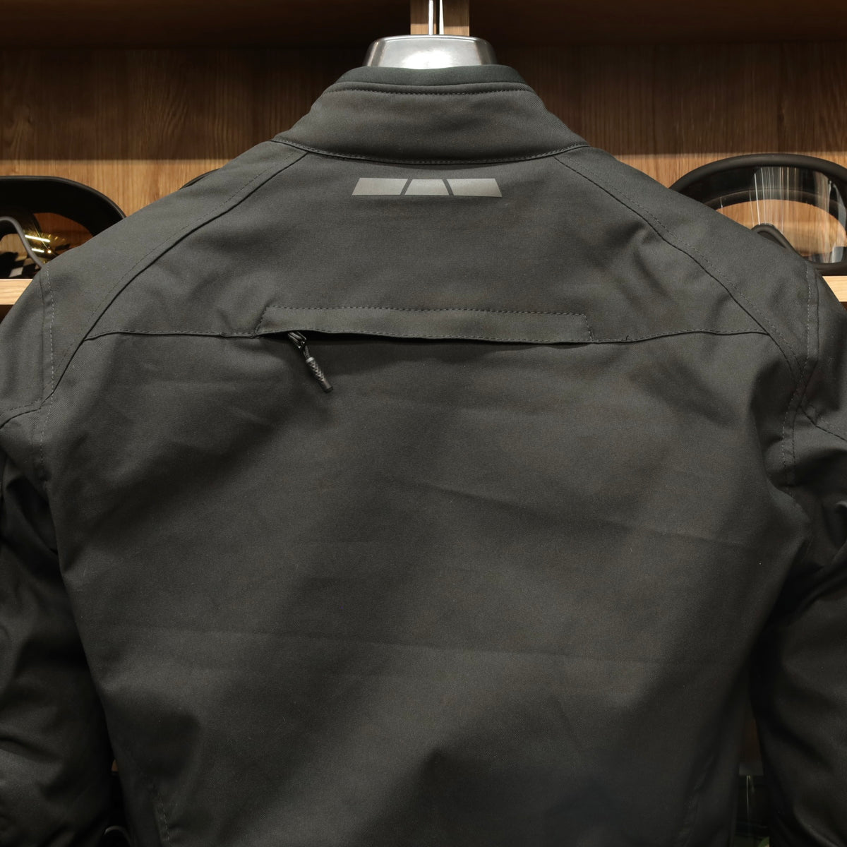 MERLIN マーリン 防水 オールシーズン ライディングジャケット "Taos Waterproof D3O Jacket" 【ブラック】
