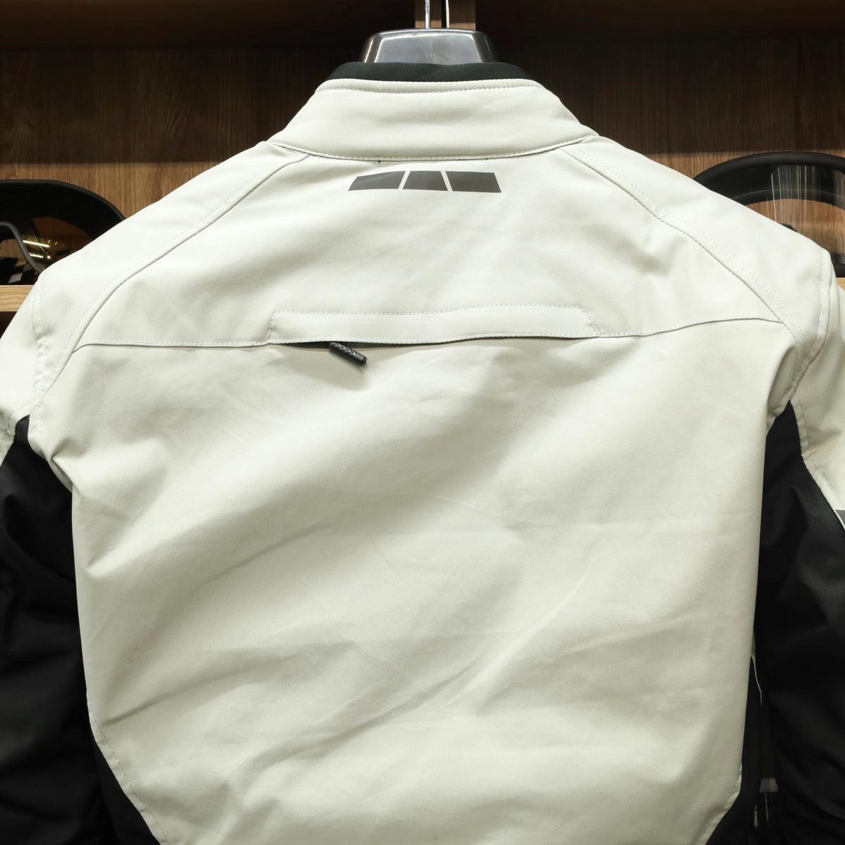 MERLIN マーリン 防水 オールシーズン ライディングジャケット "Taos Waterproof D3O Jacket" 【ホワイト/ブラック】