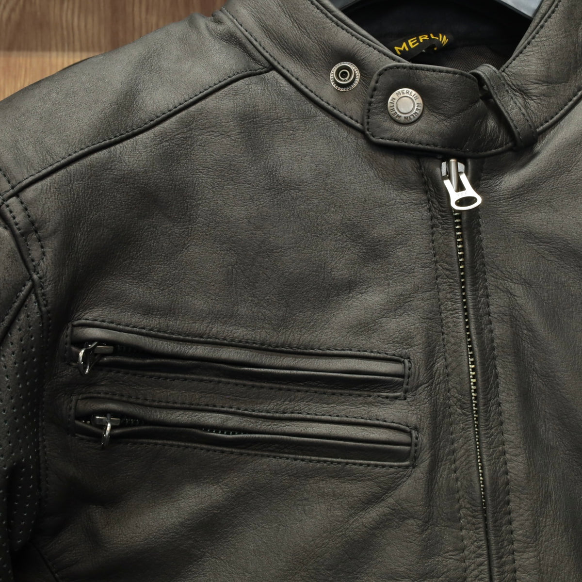 レザージャケット "Alton II D3O Leather Jacket" 【ブラック】