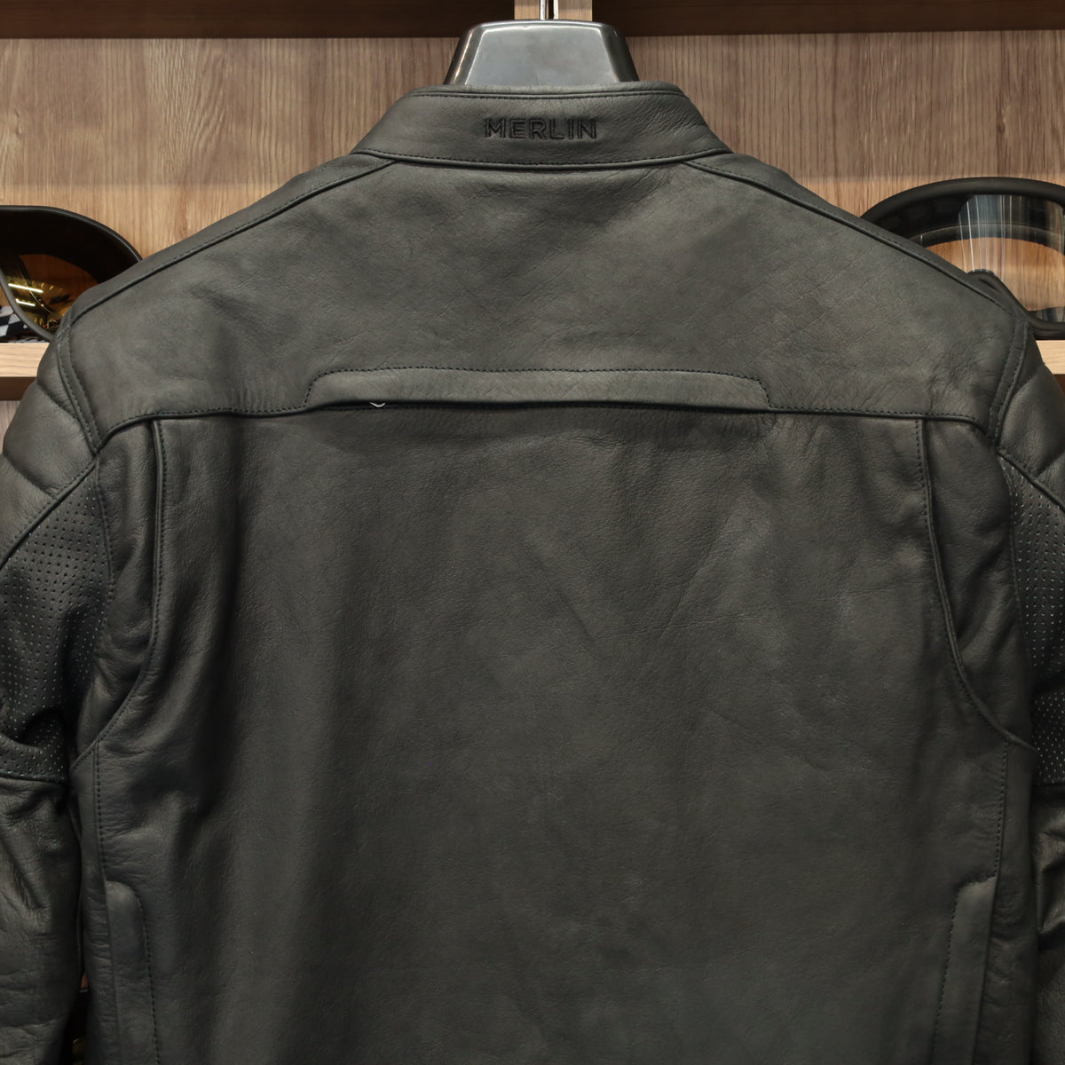 レザージャケット "Alton II D3O Leather Jacket" 【ブラック】