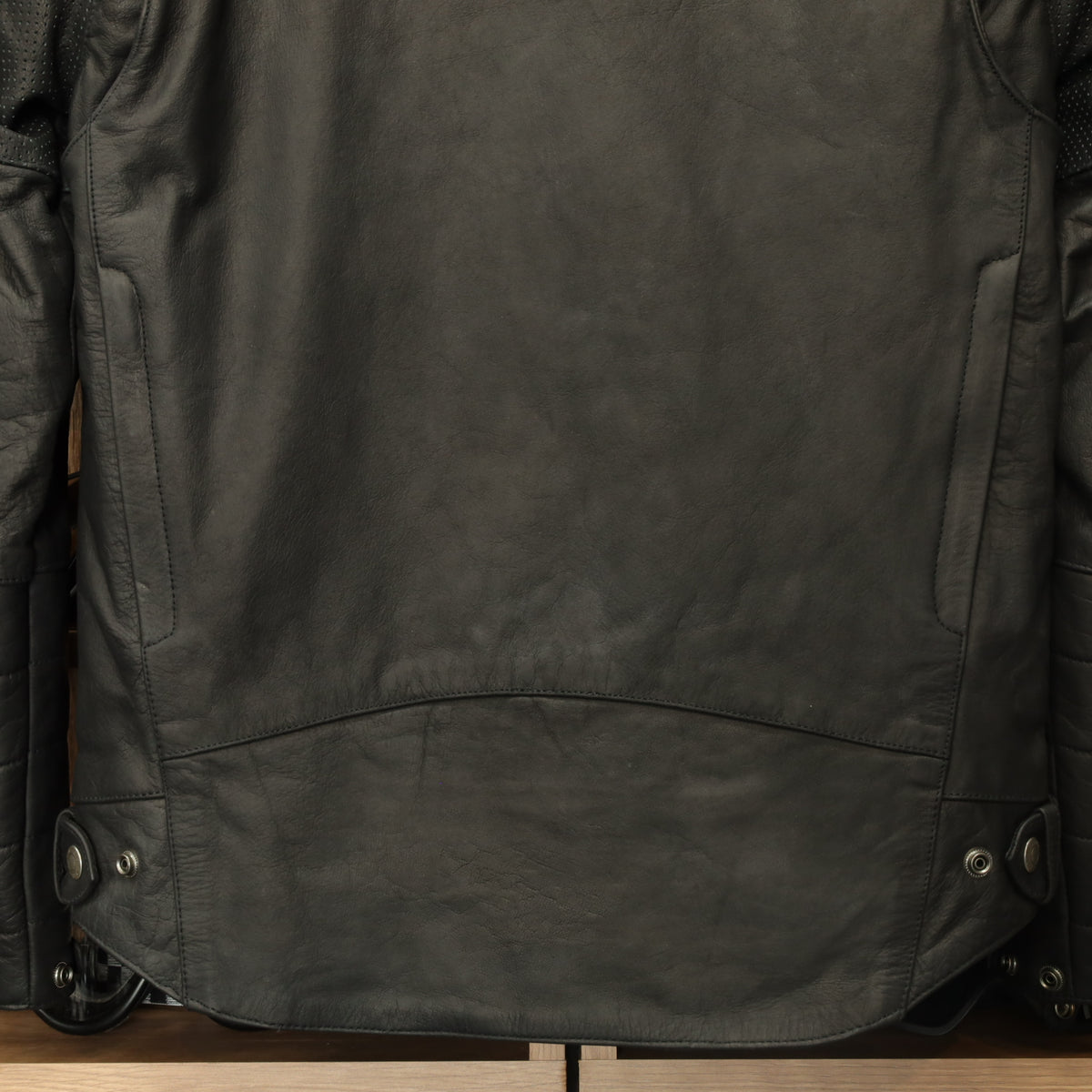 レザージャケット "Alton II D3O Leather Jacket" 【ブラック】