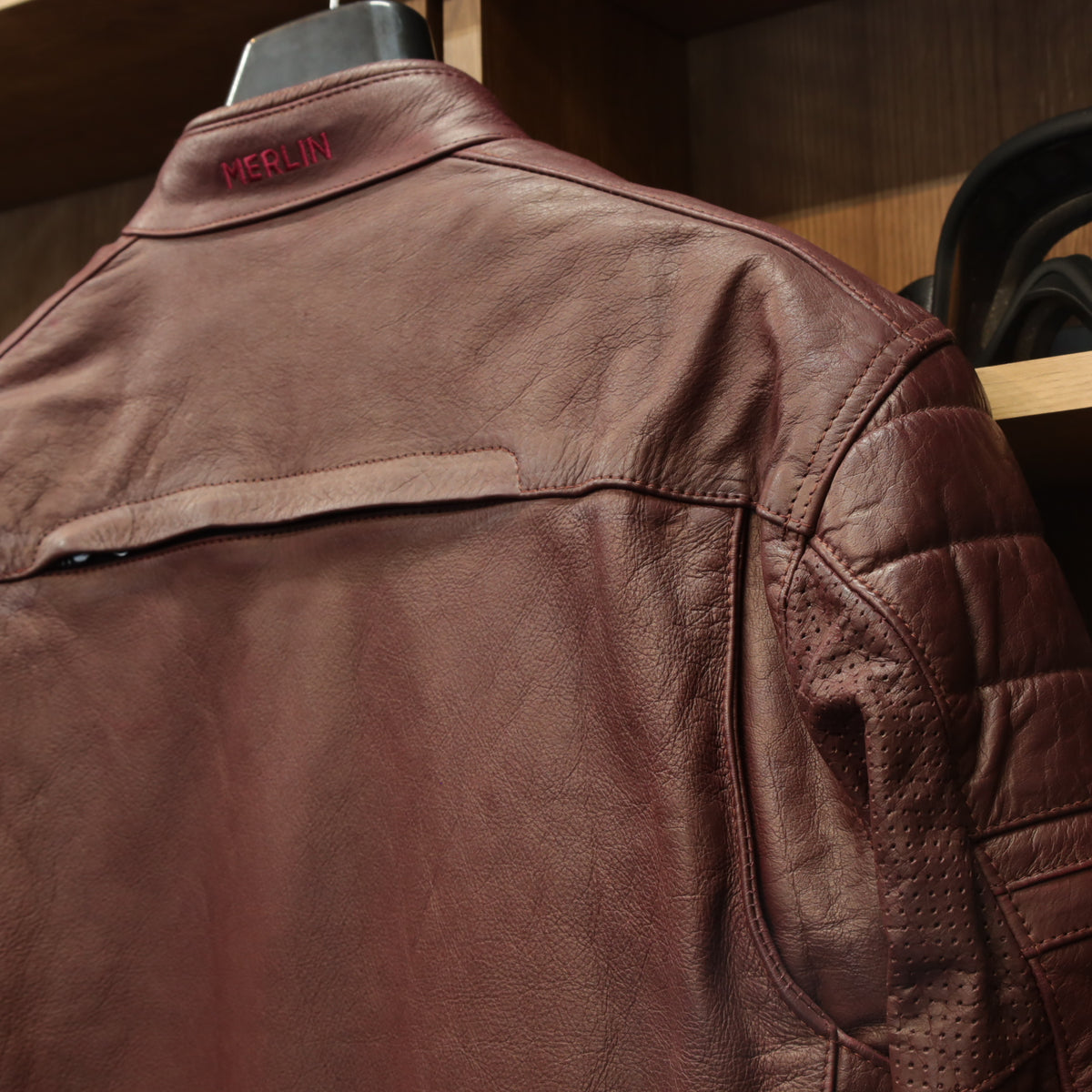 レザージャケット "Alton II D3O Leather Jacket" 【オックスブラッド】
