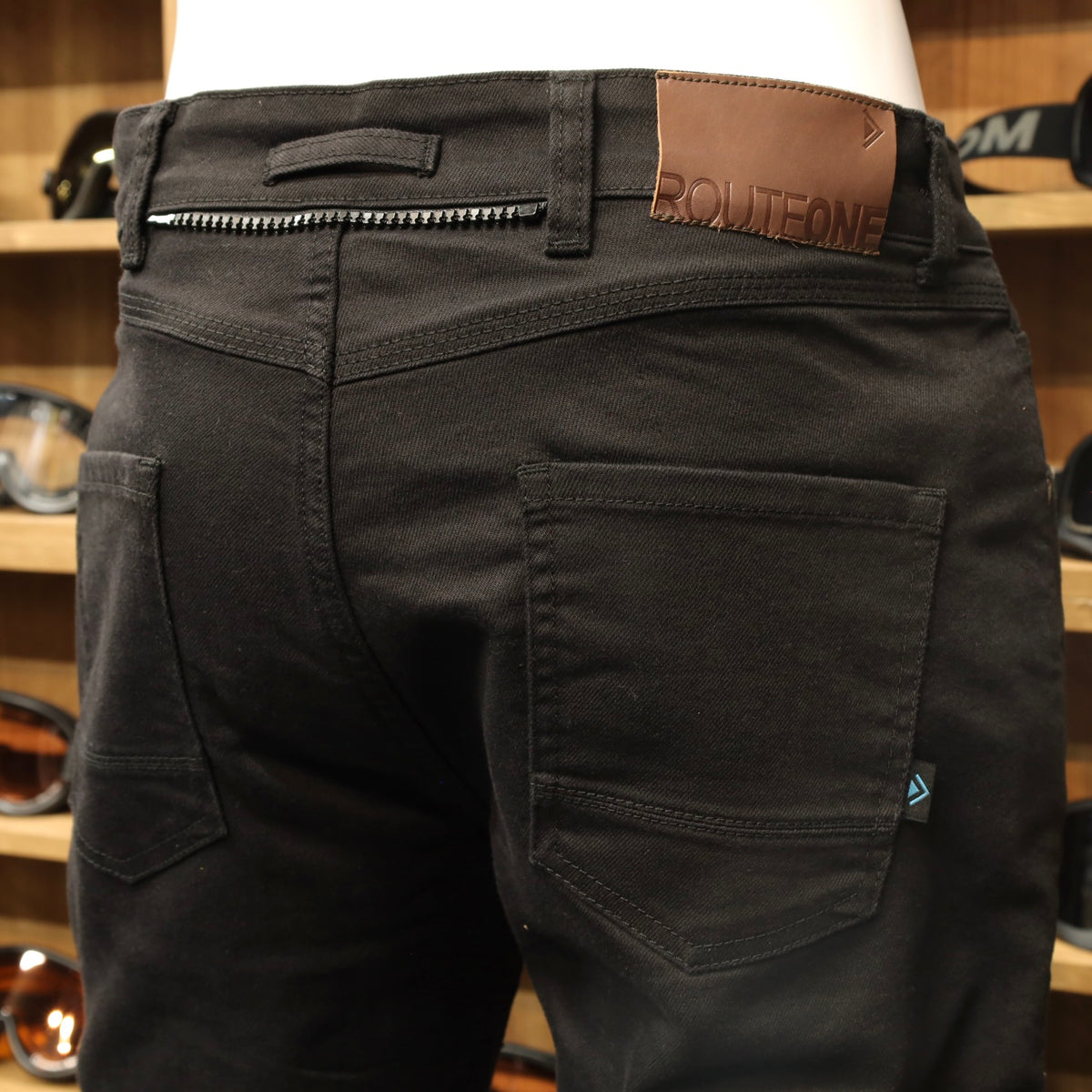 ライディングデニムパンツ "Colby AAA Coolmax Jean" 【ブラック】